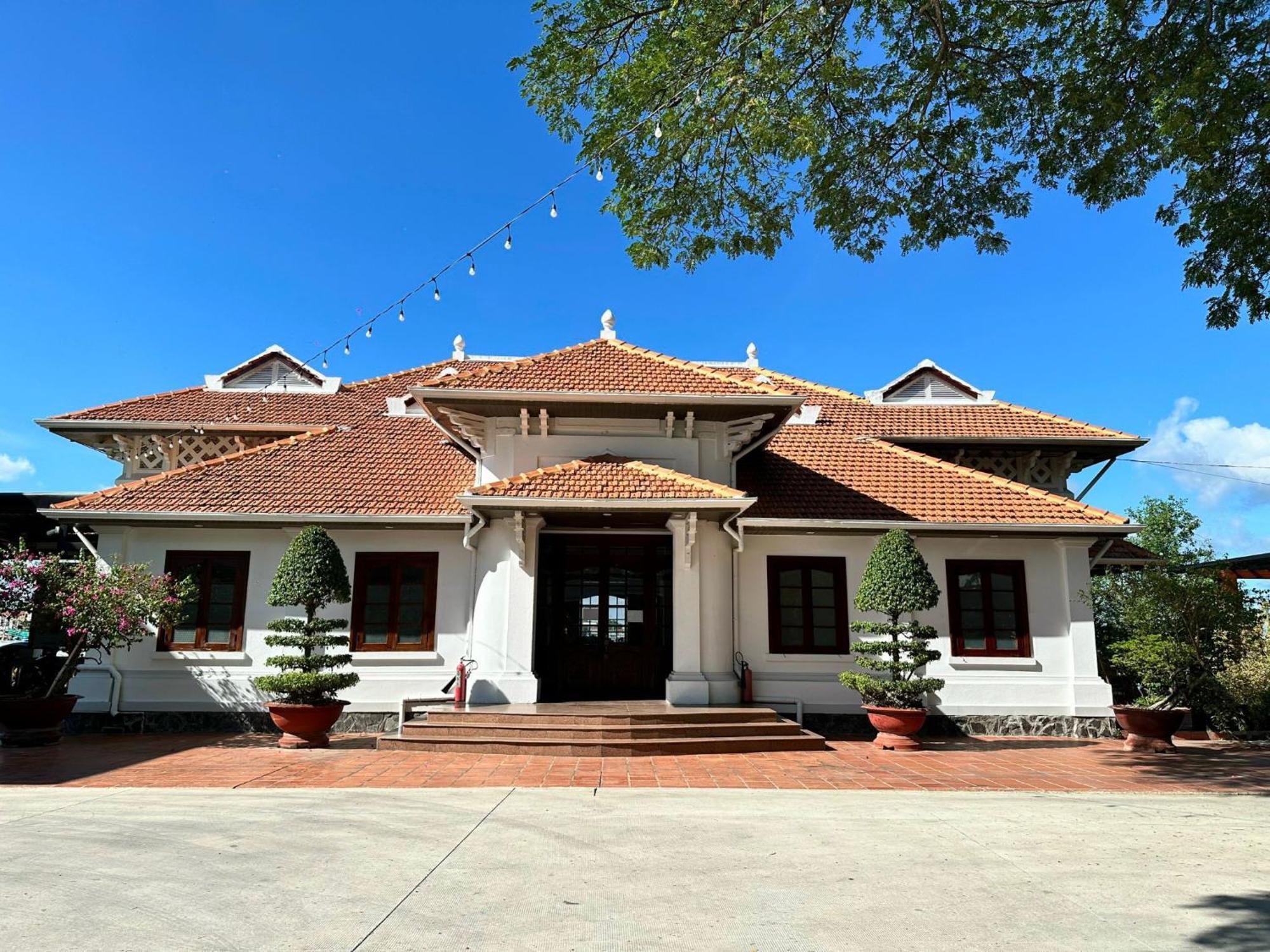 Chuong Duong Hotel Mỹ Tho Zewnętrze zdjęcie